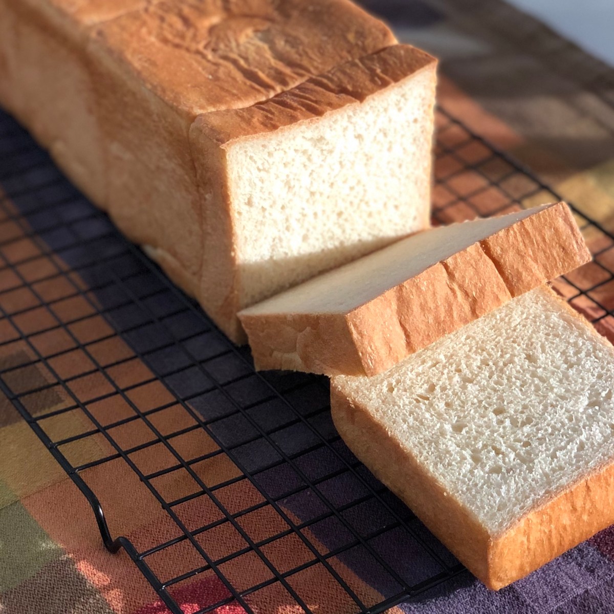 s01e10 Shokupan (Japanese Milk Bread)